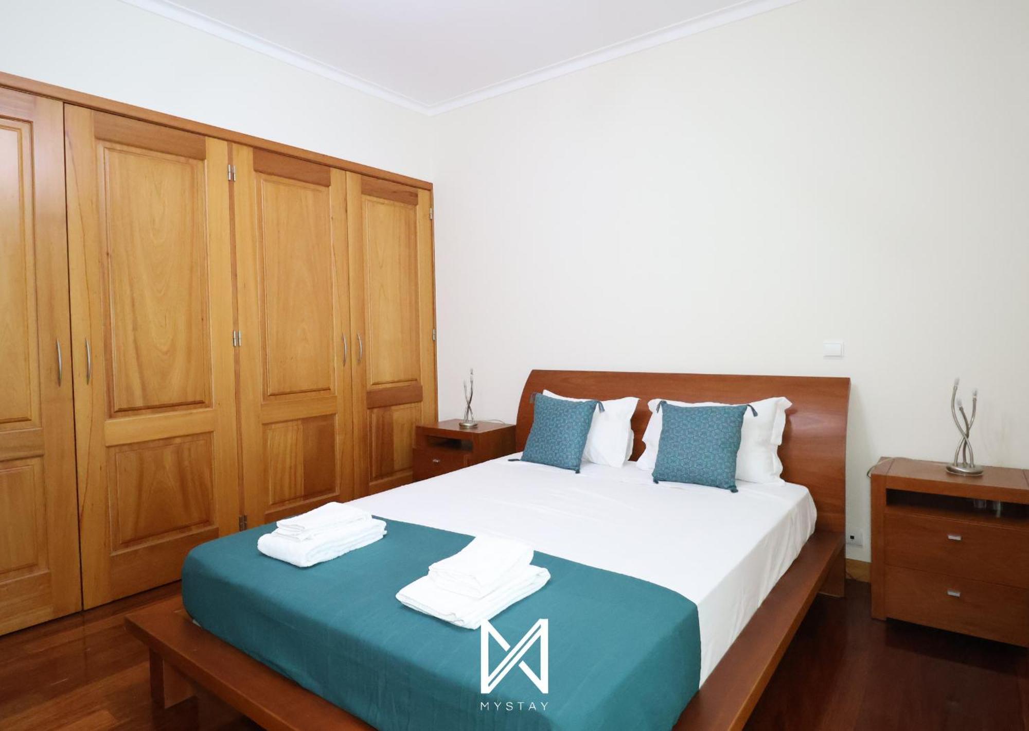 Mystay - Lagos House Braga Bagian luar foto