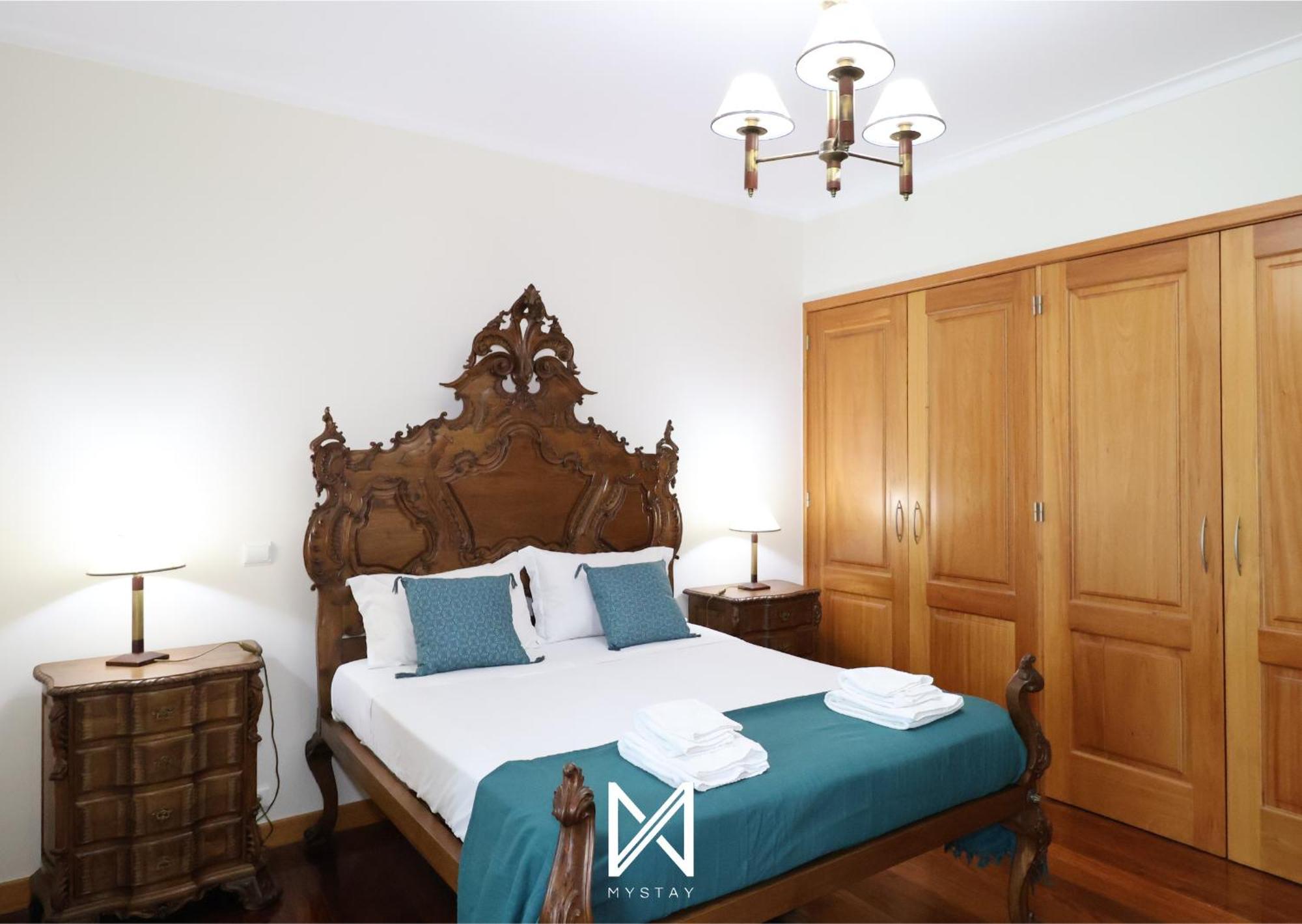 Mystay - Lagos House Braga Bagian luar foto