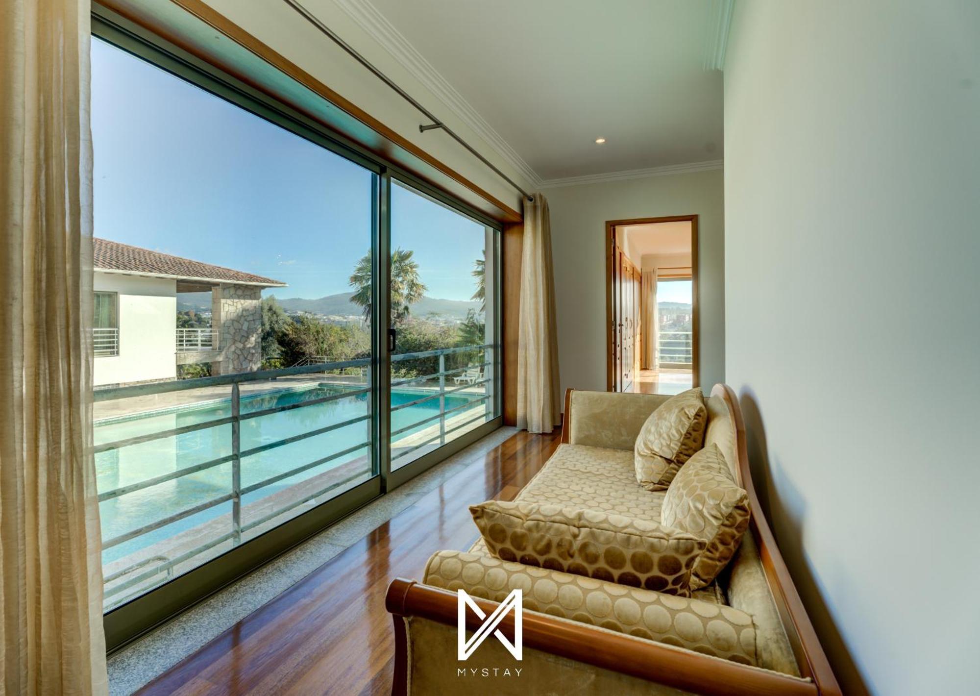 Mystay - Lagos House Braga Bagian luar foto